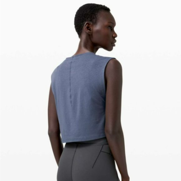 Lululemon blue crop tank top athleisure workout top size small - Picture 2 of 6